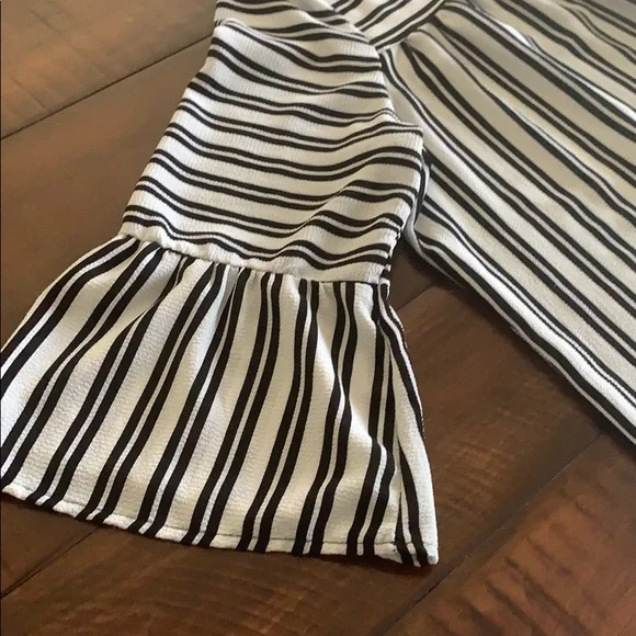 Anthro W5 Black & White blouse Sz L - Picture 2 of 6